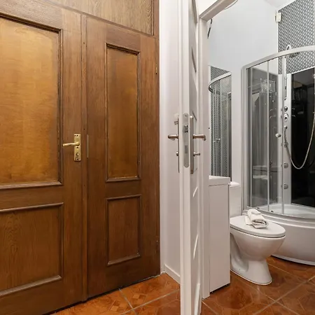 Old Town Cozy Microapartaments Podwale By Renters Διαμέρισμα
